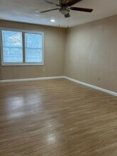 5560 FM1103 in Schertz, TX - Building Photo - Building Photo