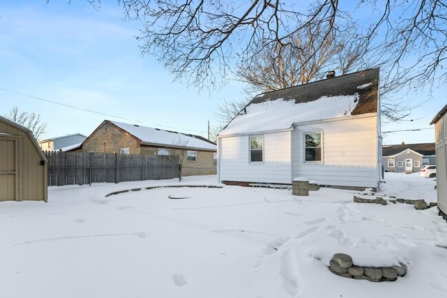 2329 Ida Dr in Toledo, OH - Building Photo - Building Photo