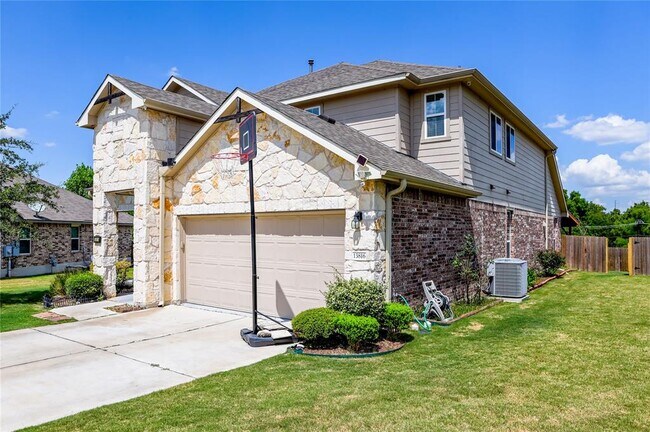 13816 Bauhaus Bnd in Pflugerville, TX - Building Photo - Building Photo