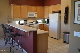 7180 E Thirsty Cactus Ln in Scottsdale, AZ - Building Photo - Building Photo