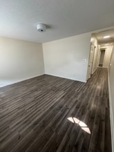 1739 Dumesnil St in Louisville, KY - Foto de edificio - Building Photo