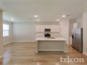 219 Jenkinson Dr in Fate, TX - Foto de edificio - Building Photo