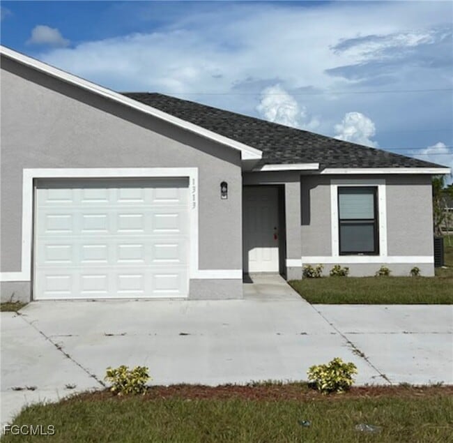 property at 1313 SE 8th Pl