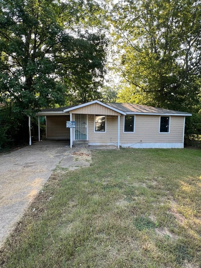 property at 2109 Ragsdale Ave