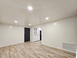 610 W 5735 S, Unit 2 in Murray, UT - Building Photo - Building Photo
