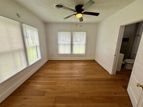 2727 Old Houston Rd in Huntsville, TX - Building Photo - Building Photo