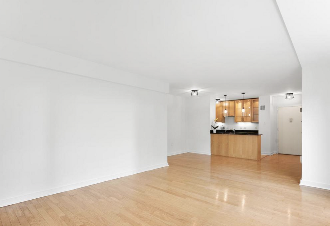 4000 Tunlaw Rd NW, Unit 924 in Washington, DC - Building Photo