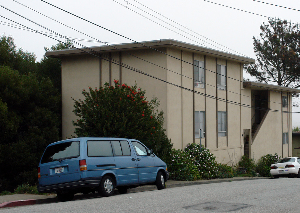 34 Lewis Ave in South San Francisco, CA - Building Photo