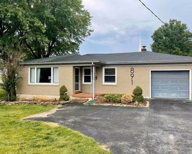 property at 891 E 10th Ave