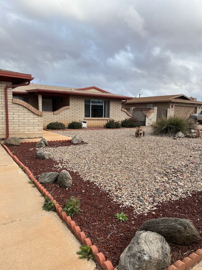 property at 1665 Plaza Ayala