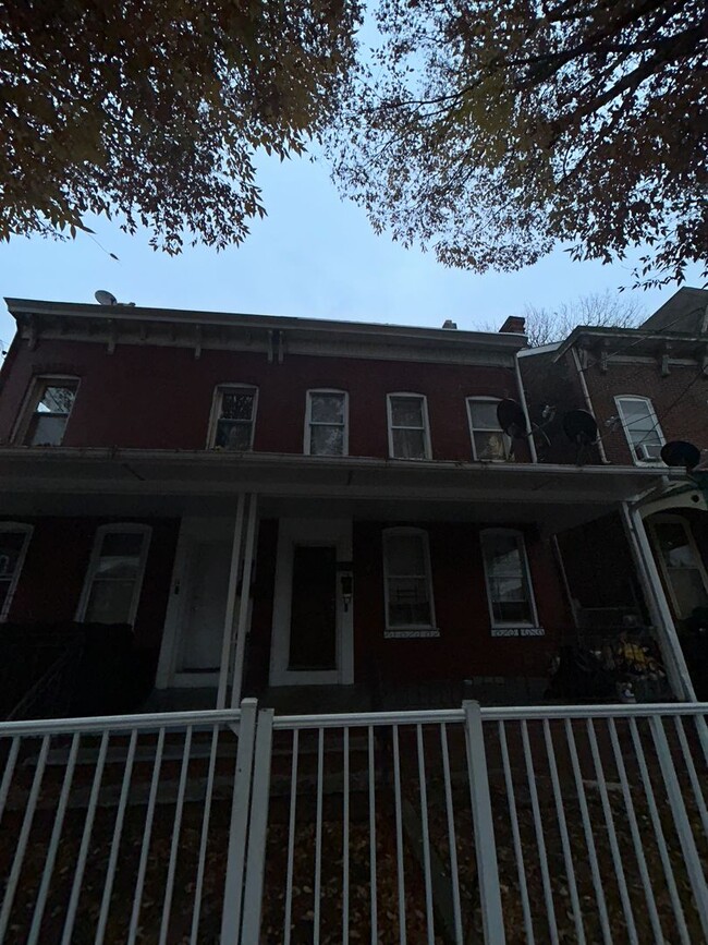 property at 76 Hudson St