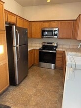 624 Gardenia Pl in Soledad, CA - Building Photo - Building Photo