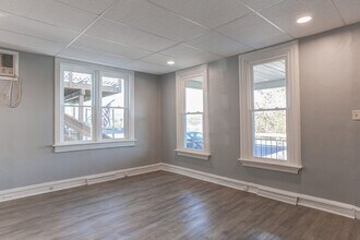 302 S Front St in Wormleysburg, PA - Building Photo - Building Photo