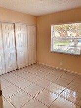 10176 Twin Lakes Dr in Coral Springs, FL - Building Photo - Building Photo