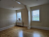 137 Bay State Rd, Unit 4 in Boston, MA - Building Photo - Building Photo