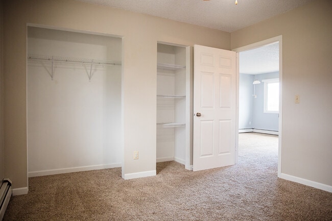 1300 14th Ave NW, Unit 3