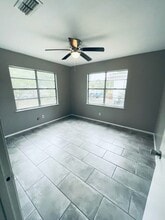 210 N Michigan Ave in Mercedes, TX - Building Photo - Building Photo