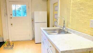 709 Park St in Charlottesville, VA - Building Photo - Building Photo