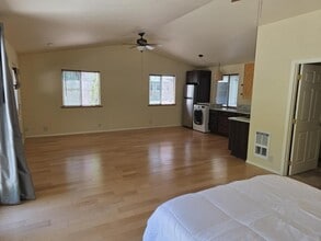 444 Sheraton Dr in Williams, OR - Building Photo - Building Photo