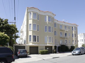 200 Alhambra St in San Francisco, CA - Building Photo - Building Photo