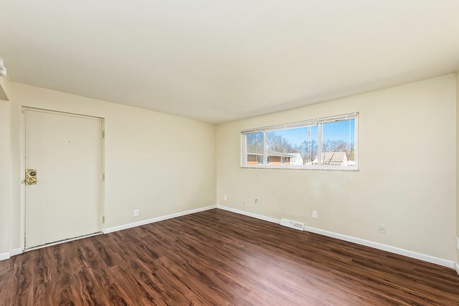 2275 Holt Ave-Unit -d in Columbus, OH - Building Photo - Building Photo