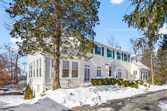 1146 North Ave in New Rochelle, NY - Building Photo - Building Photo