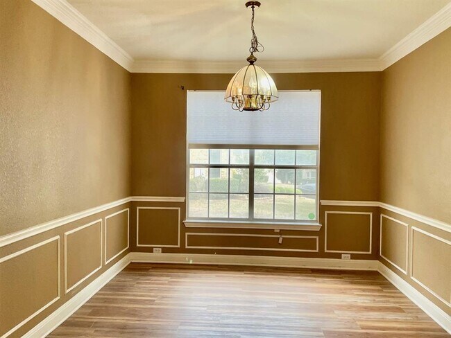 8028 Bottlebrush Dr in Austin, TX - Building Photo - Building Photo