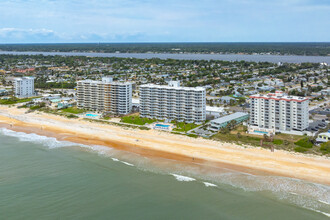 Ormond Beach Surfside Club in Ormond Beach, FL - Building Photo - Building Photo