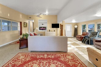 7901 Lois Mae Ct in Orlando, FL - Building Photo - Building Photo