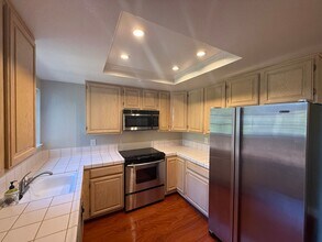 202 Pelican Ln in Novato, CA - Building Photo - Building Photo