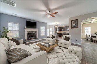508 Arbor Trail in Loganville, GA - Building Photo - Building Photo