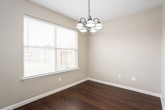 29023 Trinity River Dr in Spring, TX - Building Photo - Building Photo