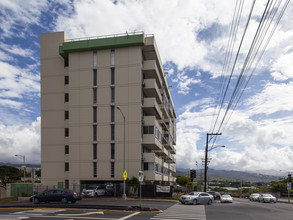 Vista Del Mar in Honolulu, HI - Building Photo - Building Photo