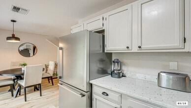 5522 Allbrook in San Antonio, TX - Building Photo - Building Photo