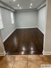 139 Rues Ln in East Brunswick, NJ - Building Photo - Building Photo