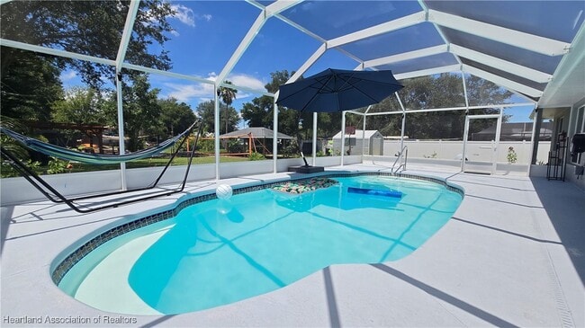 1720 Amber Ln in Lake Placid, FL - Foto de edificio - Building Photo