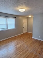 836 Ridge Rd in Fayetteville, NC - Foto de edificio - Building Photo