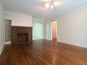 829 E 32nd St in Savannah, GA - Building Photo - Building Photo