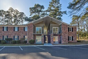 Lamplighter Apartments in Columbia, SC - Building Photo