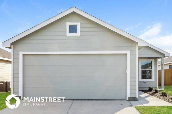 property at 2980 Wallace Wls Ct