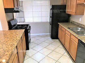 3544 W Tuckey Ln in Phoenix, AZ - Foto de edificio - Building Photo