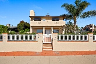 7303 Eads Ave in San Diego, CA - Building Photo - Building Photo