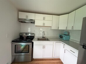 1492 E Main St in Shrub Oak, NY - Building Photo - Building Photo