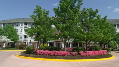 Madonna House at Belmont Senior Apartments in Fredericksburg, VA - Building Photo - Building Photo