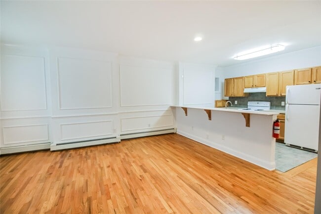 49 S Bridge St in Poughkeepsie, NY - Building Photo - Building Photo