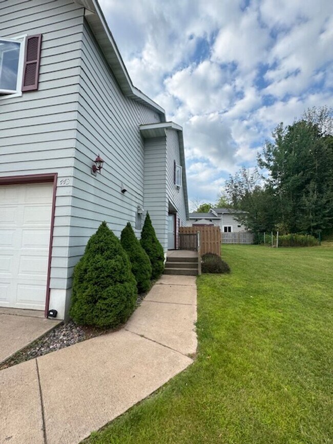 443 Blemhuber Ave in Marquette, MI - Building Photo - Building Photo