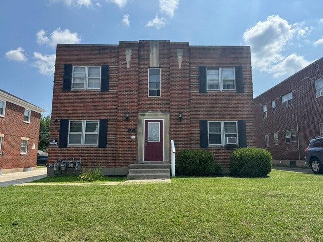 property at 52 W Nottingham Rd