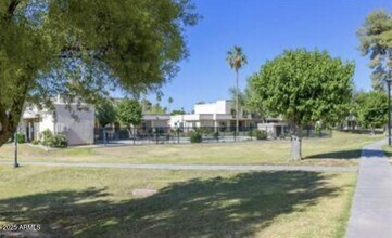 1014 E Bendix Dr in Tempe, AZ - Building Photo - Building Photo