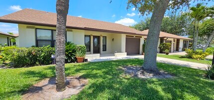 3298 Shadow Wood Dr in Greenacres, FL - Building Photo - Building Photo
