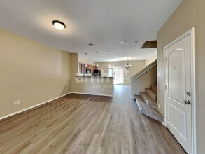 4020 Hanna Rose Ln in Fort Worth, TX - Foto de edificio - Building Photo